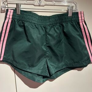 Edikted Nikki Nylon Shorts